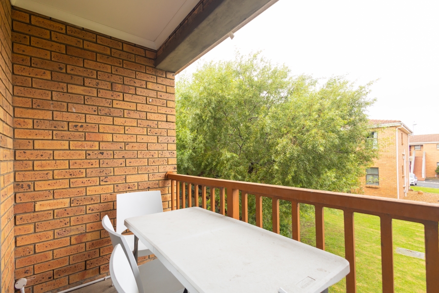 2 Bedroom Property for Sale in Sonstraal Heights Western Cape